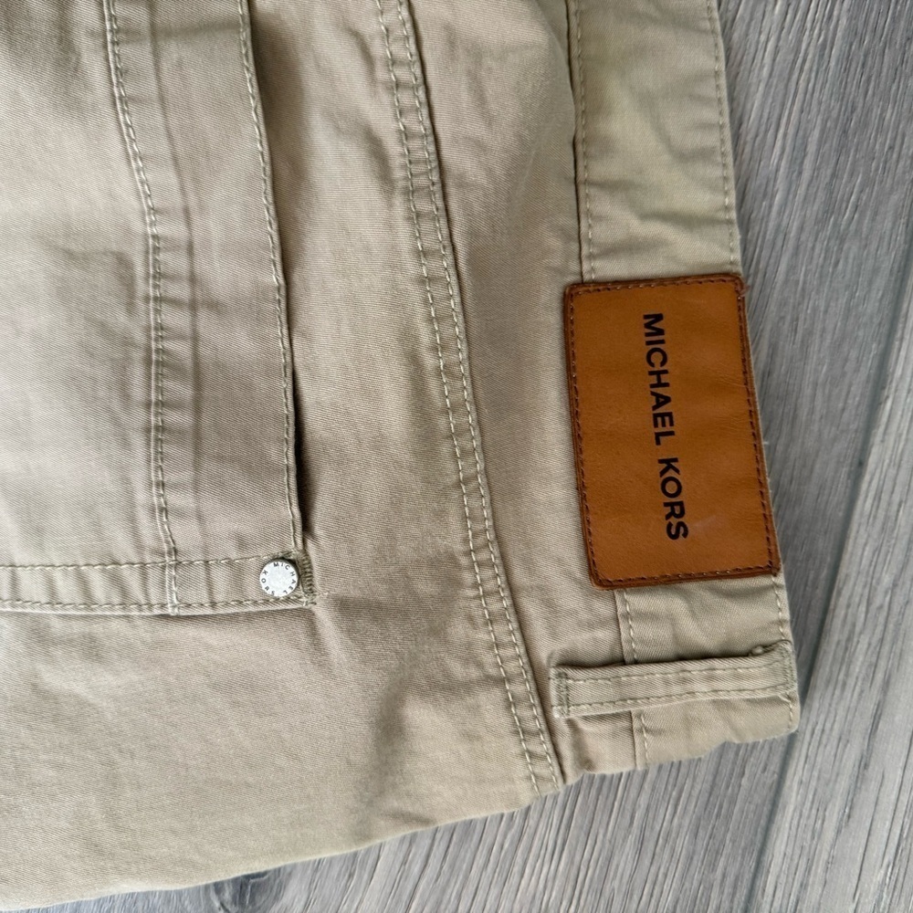 Michael Kors Women's Beige Skinny Jeans - Picture 4 of 5